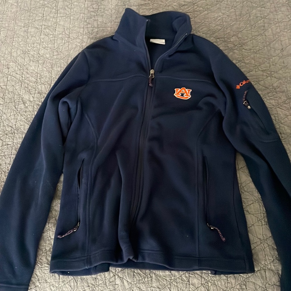 Auburn university Columbia women’s medium fleece jacket great condition